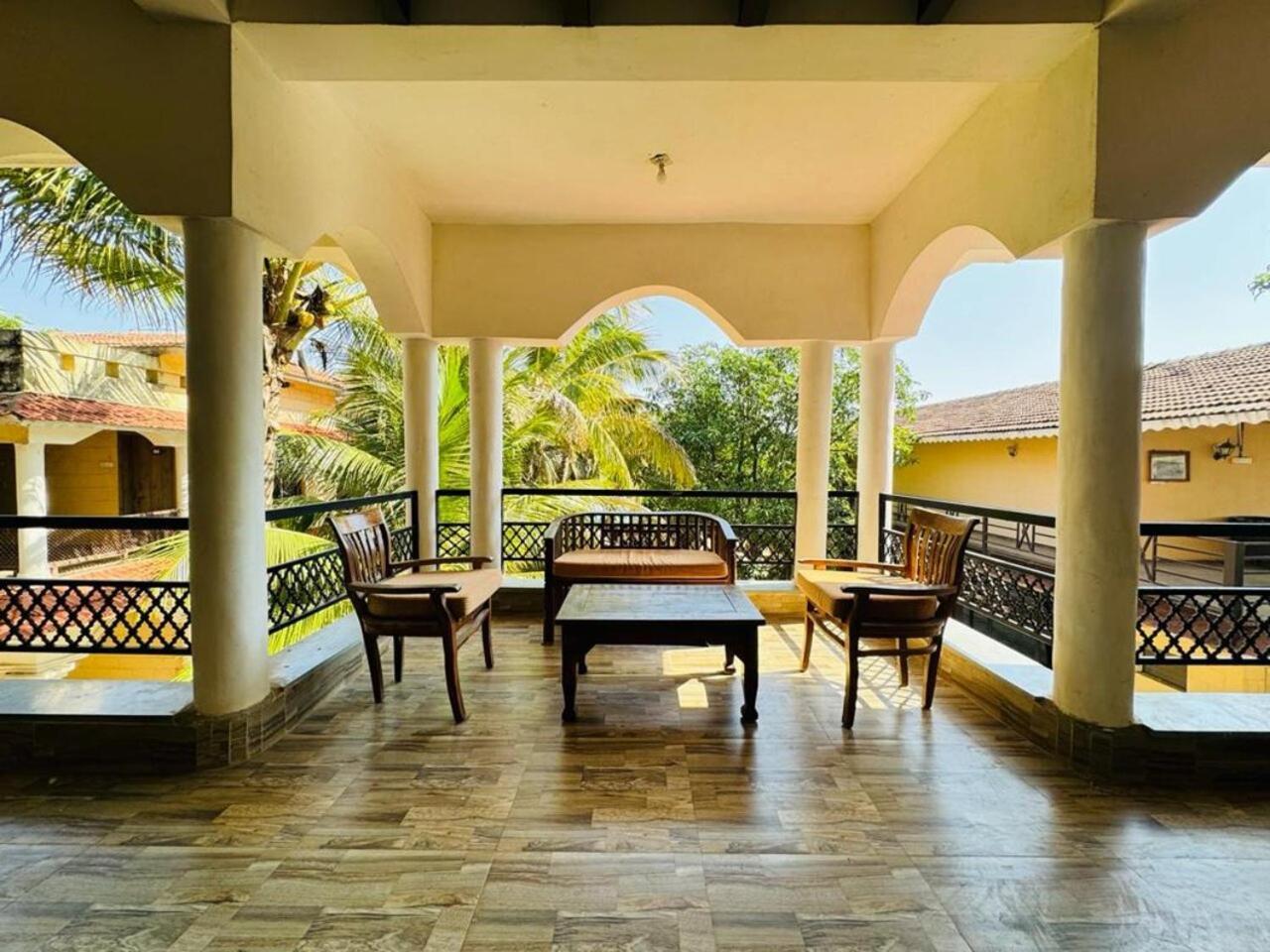 Gir Lions Paw Resort With Swimming Pool Sasan Gir Exteriör bild