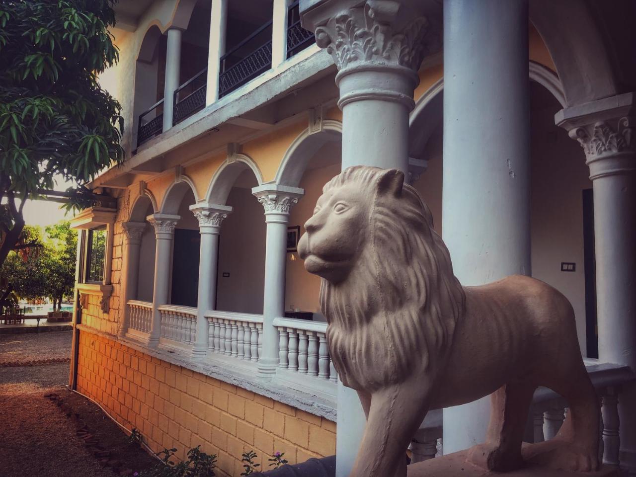 Gir Lions Paw Resort With Swimming Pool Sasan Gir Exteriör bild